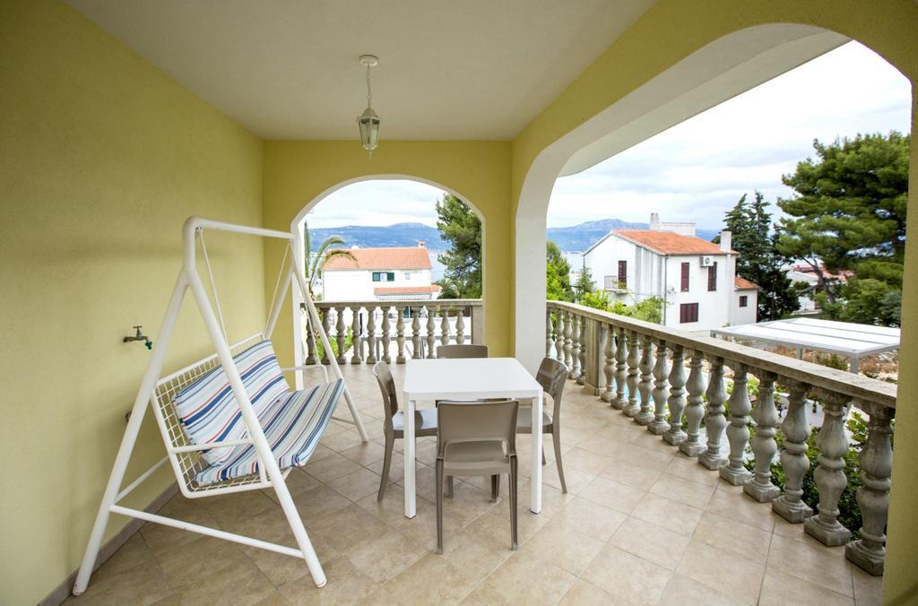 Apartments Bago Trogir Exterior foto