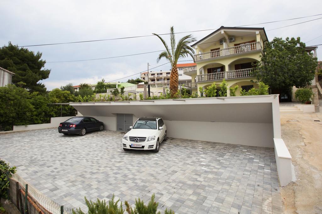 Apartments Bago Trogir Exterior foto